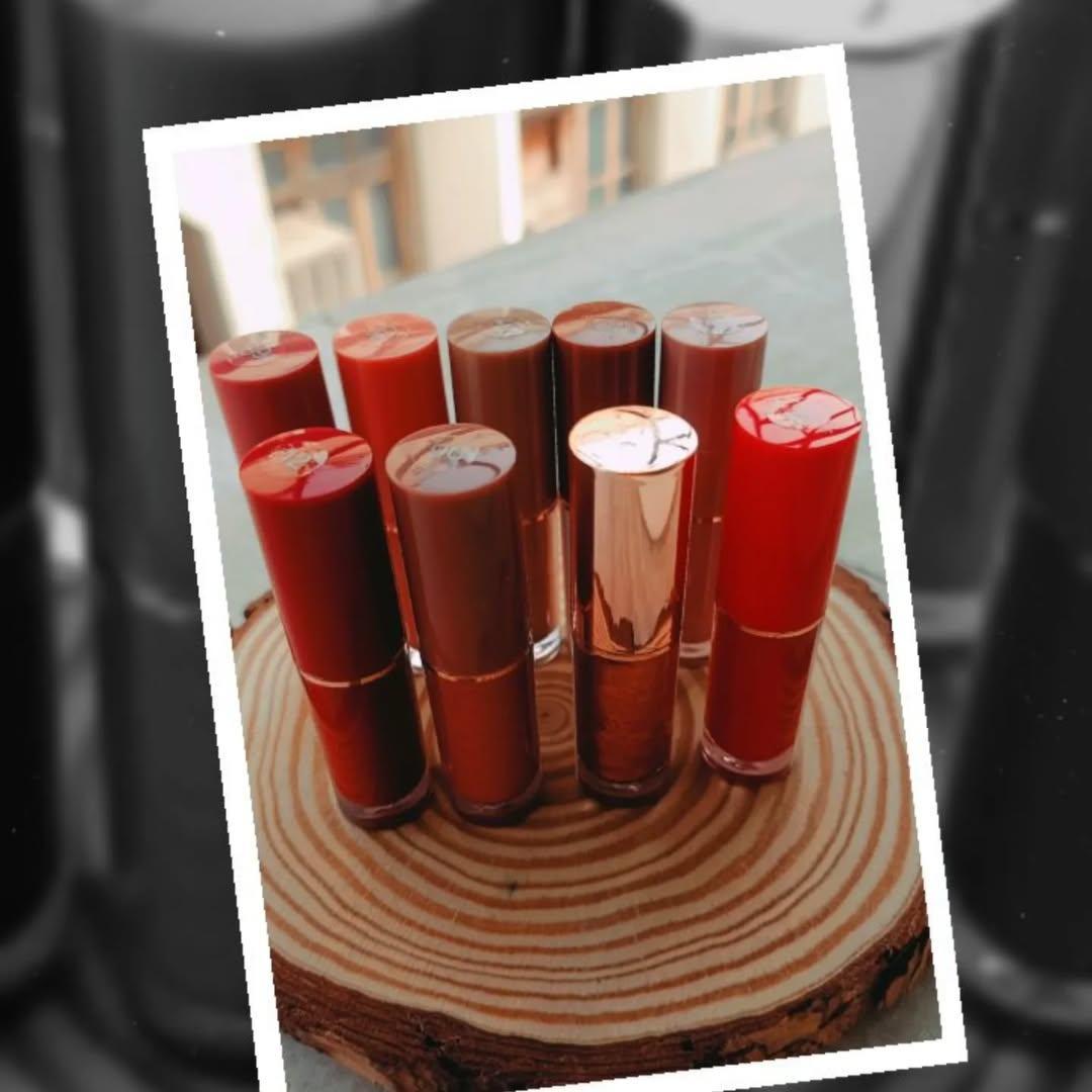 High Pigmented Lip Gloss 2