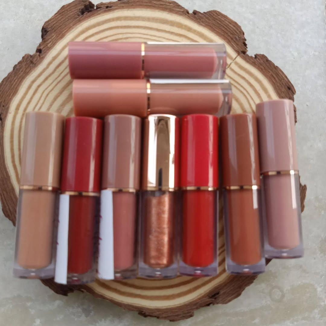 High Pigmented Lip Gloss 2