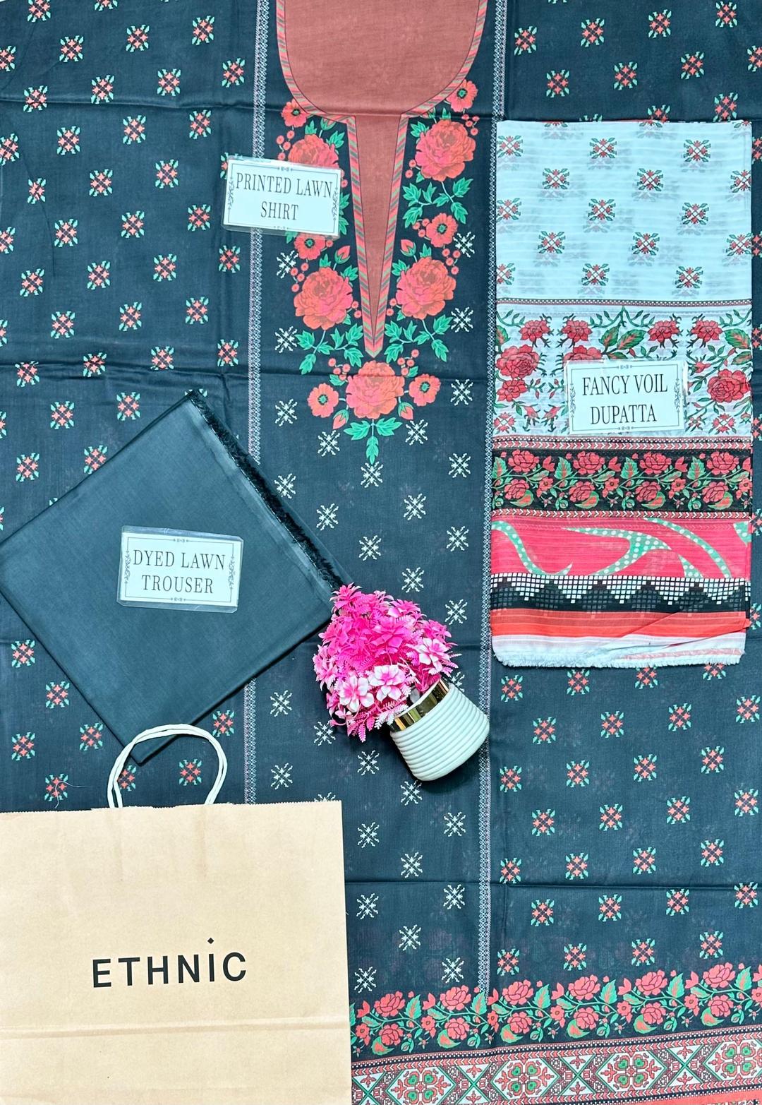 3 Pcs Women's Unstitched Printed Suit