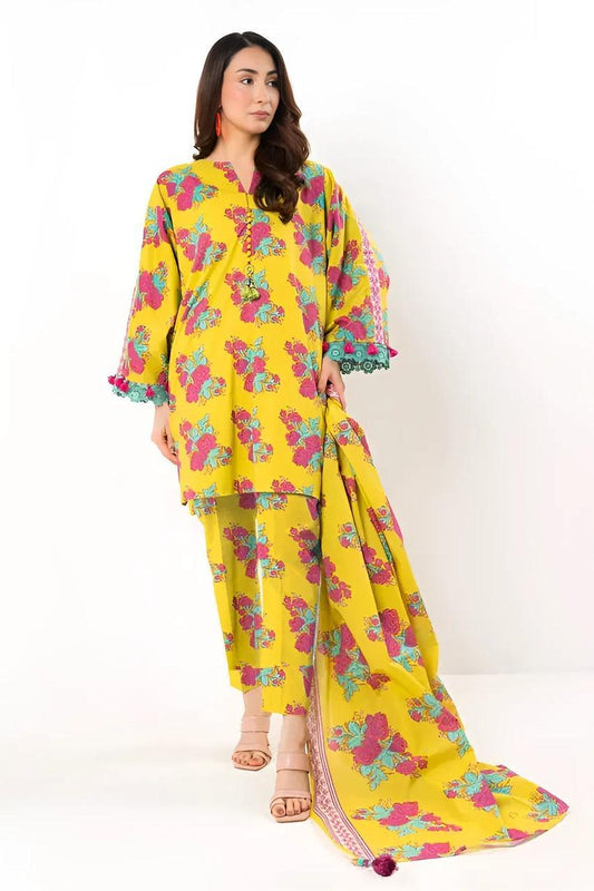 3 Pcs Women's Unstitched Printed Suit