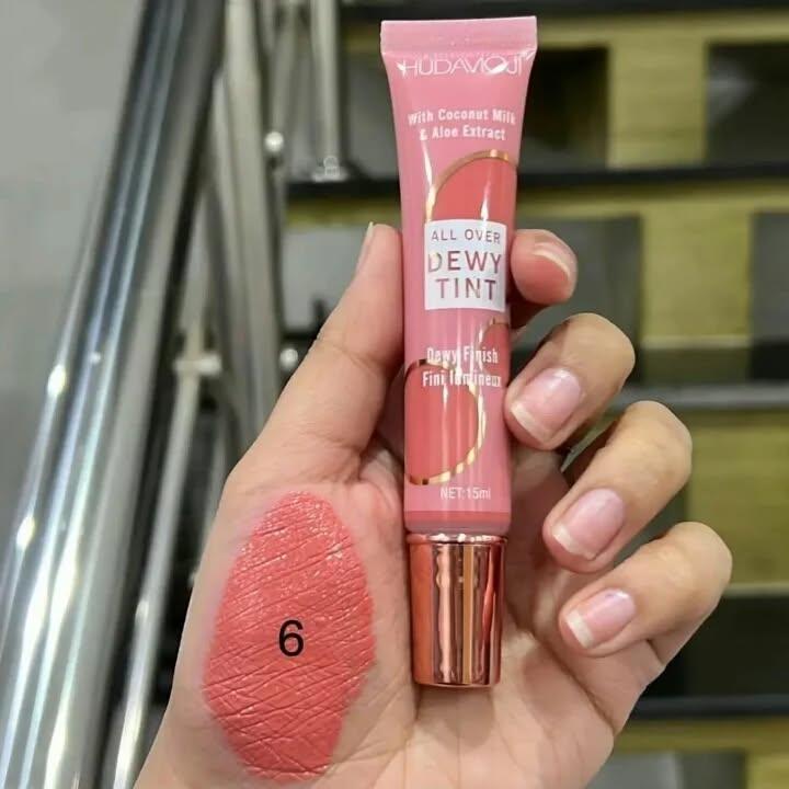Matte And Poreless Blush 15