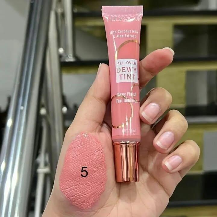 Matte And Poreless Blush 15