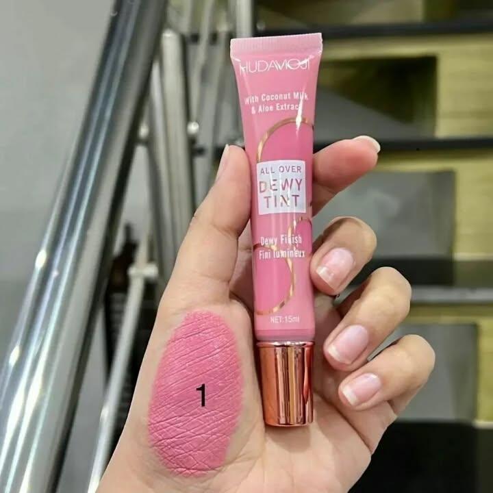 Matte And Poreless Blush 15