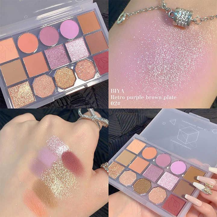 Matte And Glitter Eyeshadow Palette