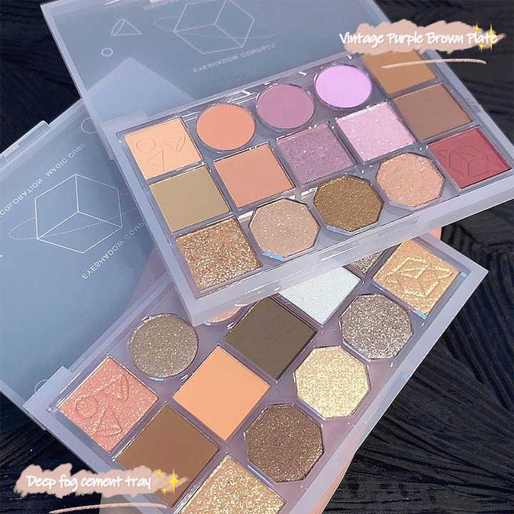 Matte And Glitter Eyeshadow Palette
