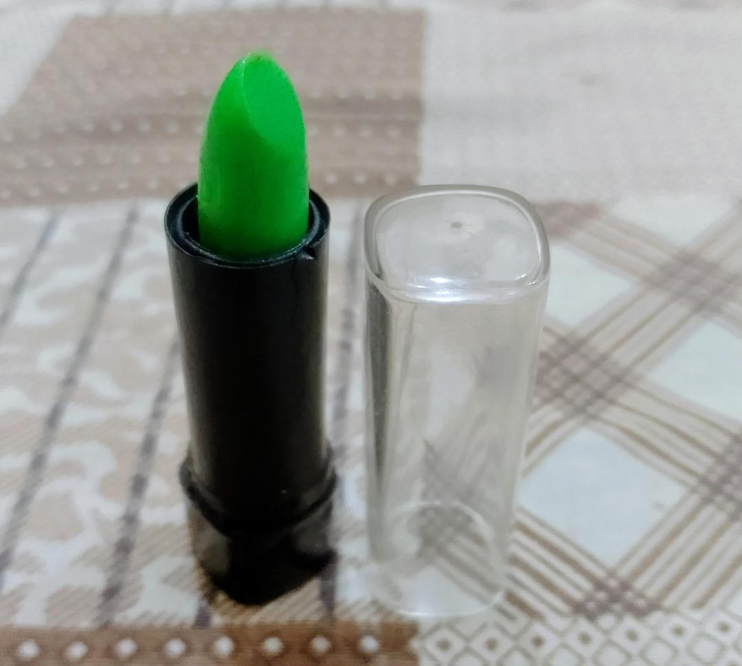 High Pigmented Glossy Finish Lip Balm - 2 Pcs in Shades Of Pink