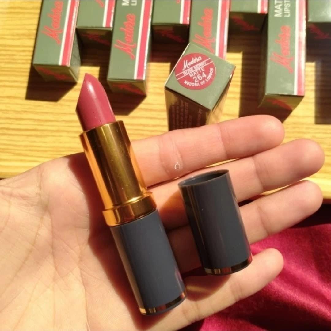High Pigmented Multicolor Matte Finish Lipstick - 2 Pcs