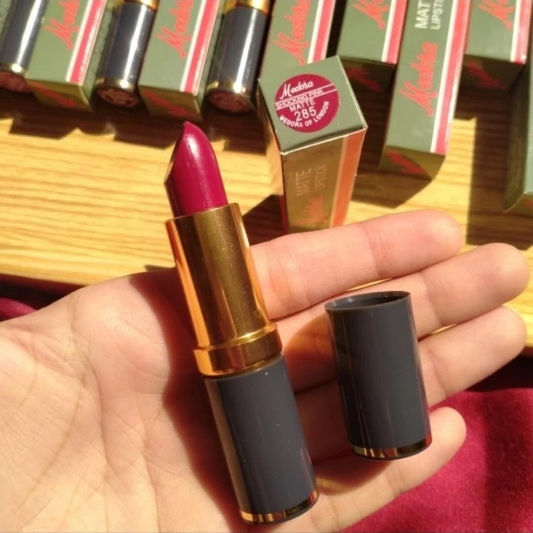 High Pigmented Multicolor Matte Finish Lipstick - 2 Pcs