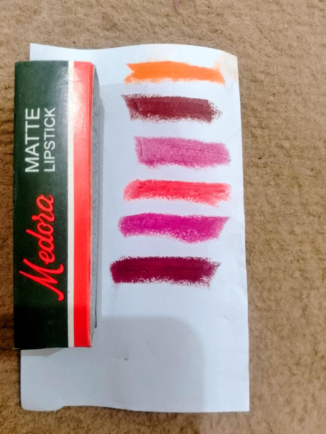 High Pigmented Multicolor Matte Finish Lipstick - 2 Pcs