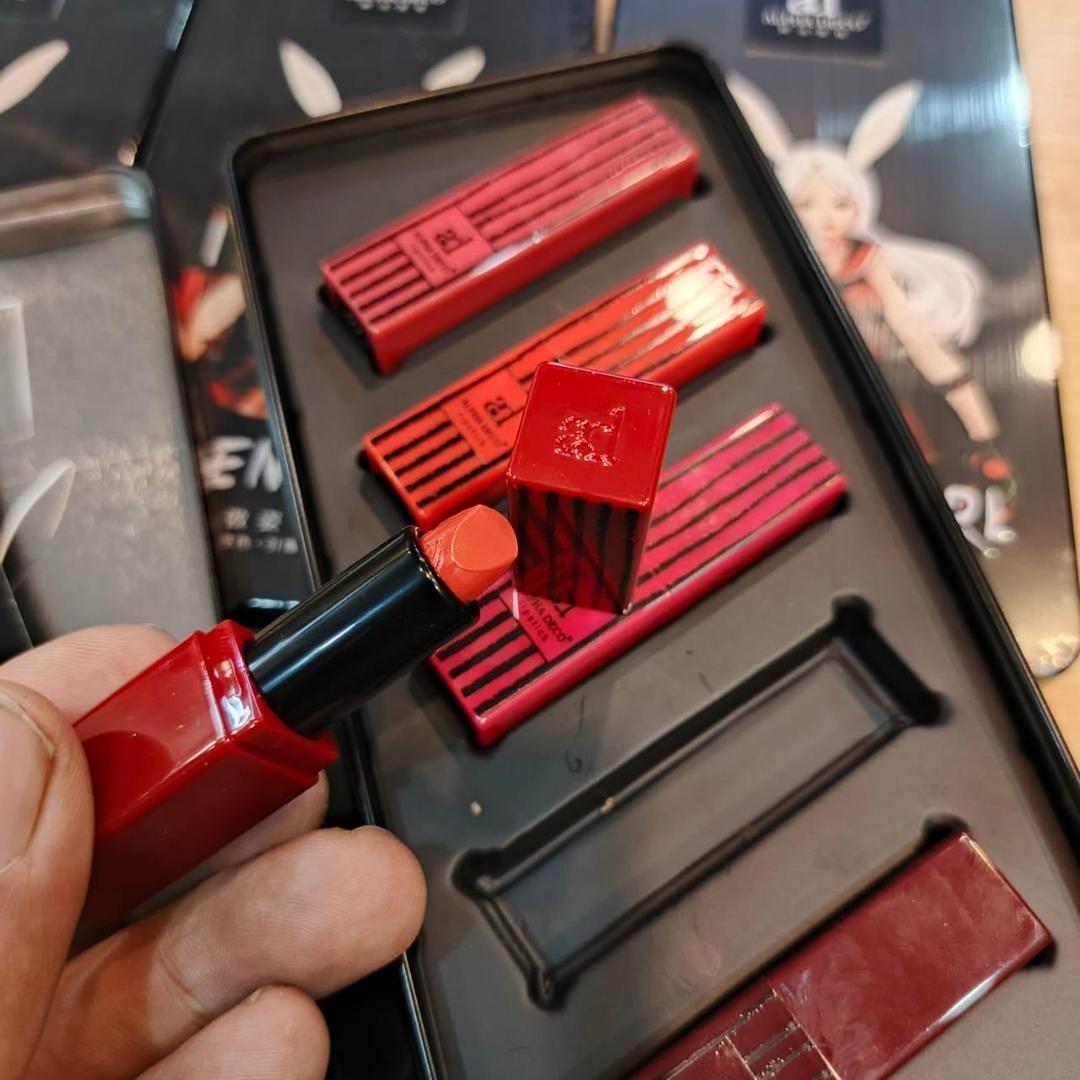 Korean Mini Lipsticks Pack – 5 Pcs Shades Of Red Collection